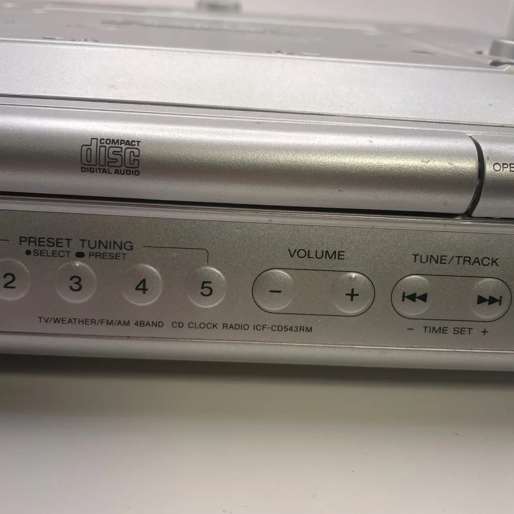 Sony ICF-CD543RM Under Cabinet CD Clock Radio Mega Bass Silver FM AM Weather